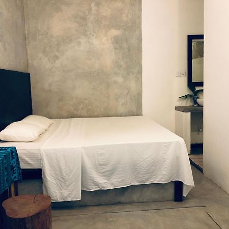 웰리가마 Haus 35 B&B 외부 사진